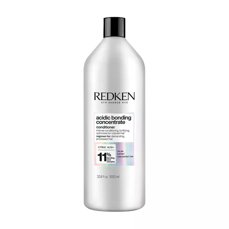 Acidic Bonding Concentrate Conditioner für geschädigtes Haar - Knaus Hairdesign